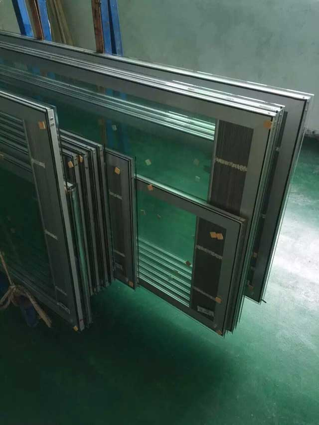 G型嵌框双玻+百叶(05)