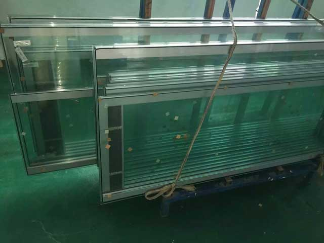 G型嵌框双玻+百叶(04)